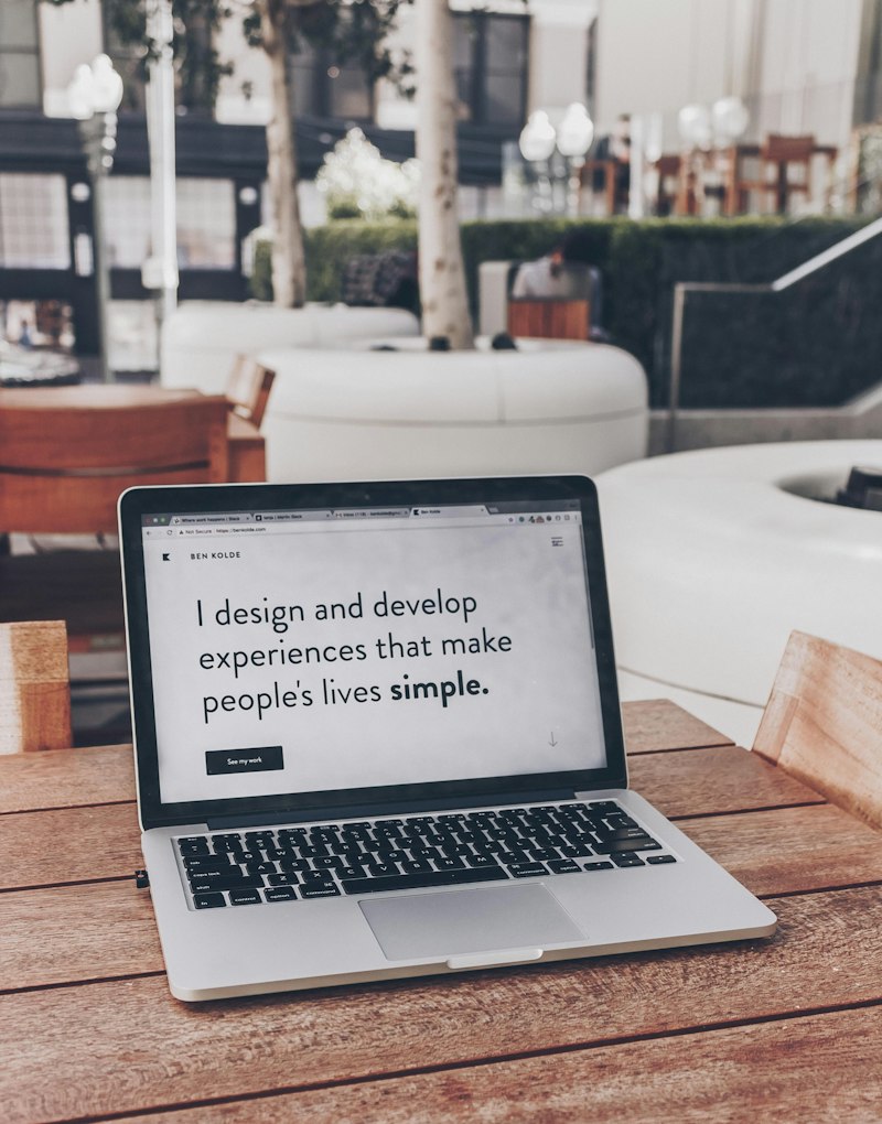 Using Artificial Intelligence in Website